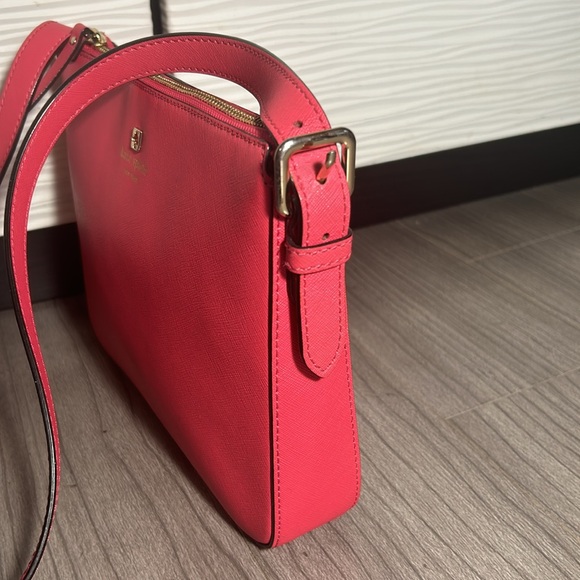 Kate Spade pink leather shoulder bag/crossbody - Picture 2 of 10